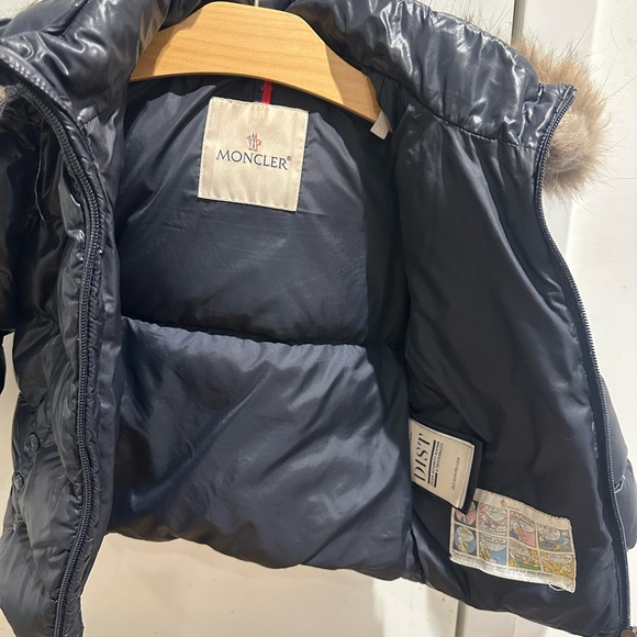 Moncler Navy Puffer Jacket with Fur Detail - Picture 3 of 3